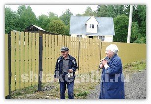 Фото забора штакетник RAL 1014 бежевый в Саратове